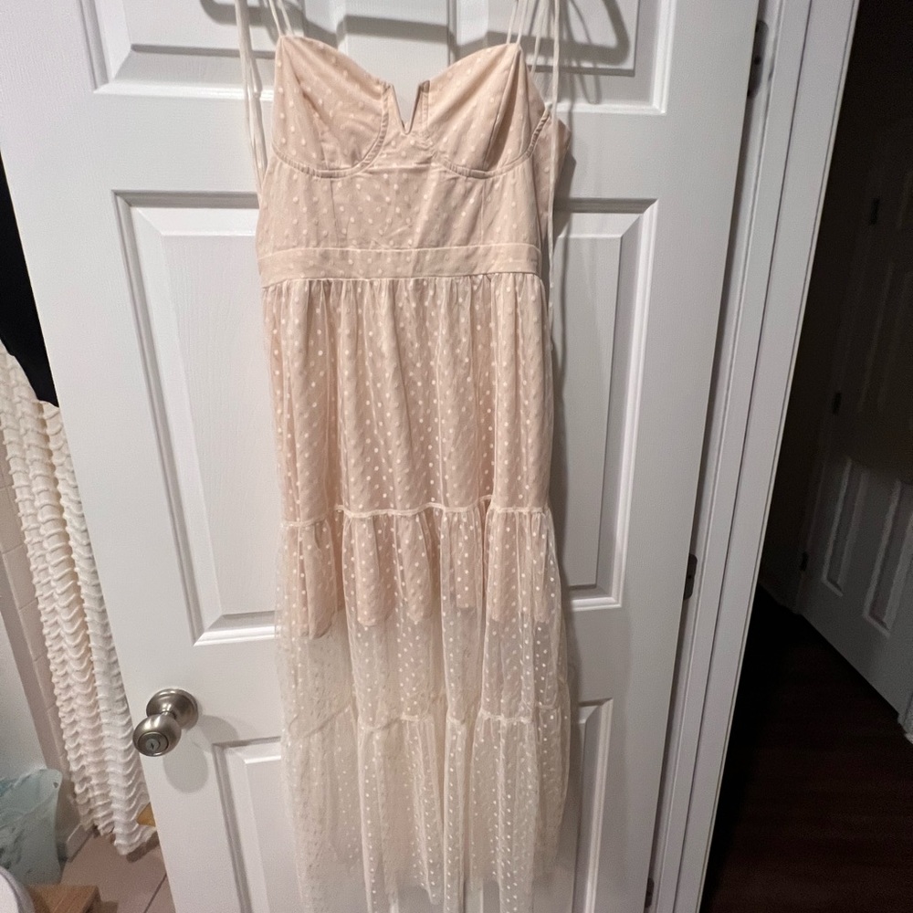 M size dress with polkadots long layered sheer fabric. Worn once